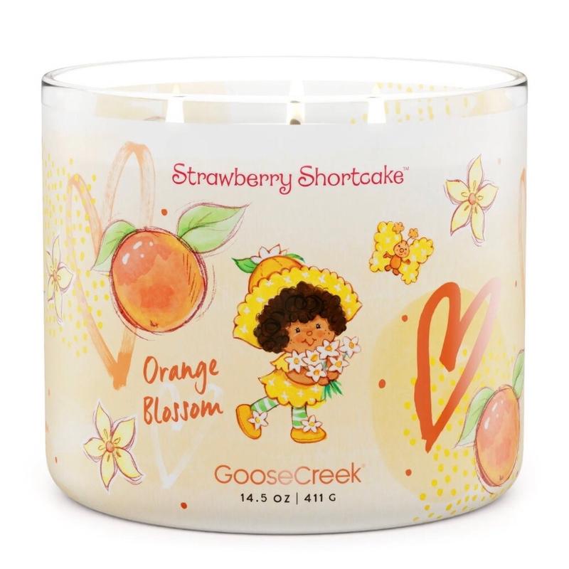 Goose Creek Strawberry Shortcake 3-Wick Candles for Décor and Ornaments Scent