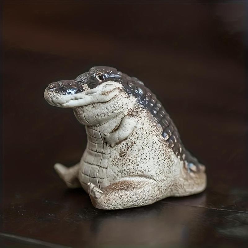 Mini Alligator Design Ornament, 1 Count Cute Crocodile Shaped Resin Ornament, Creative Desk Decoration for Home and Office