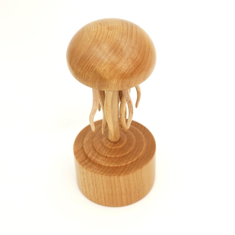 BAI GU UNCLE  Handmade Self-healing Wooden Mechanical Jellyfish Creative Gift for Christmas or Birthday New House Decoration Supplies