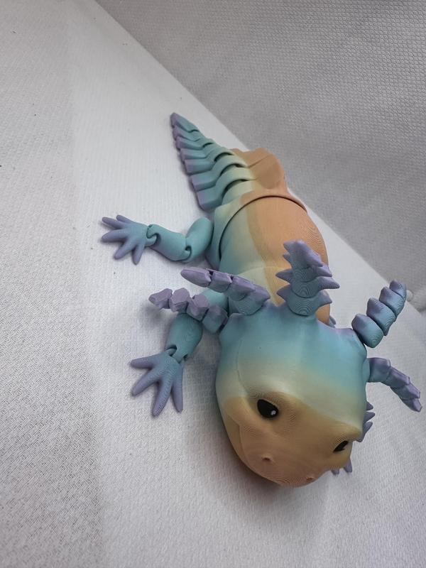 Articulated Axolotl 3D Printed Display Piece