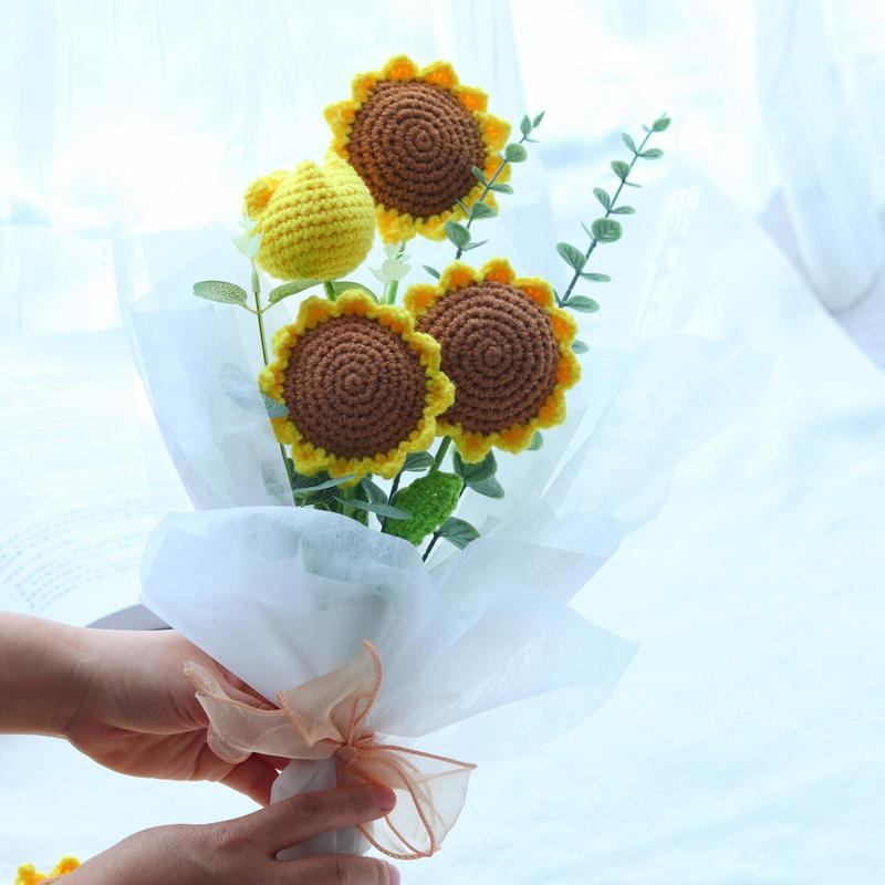 Artificial Sunflower, 1 3 6 10 Counts Lovely Handmade Crochet Flower, Decorative Flower for Home Teacher's Day Graduation Wedding Party