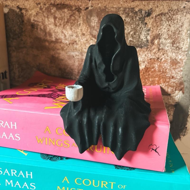 Grim reaper sipping tea bookshelf decor-3D printed - perfect for book lovers! Figurine Hand