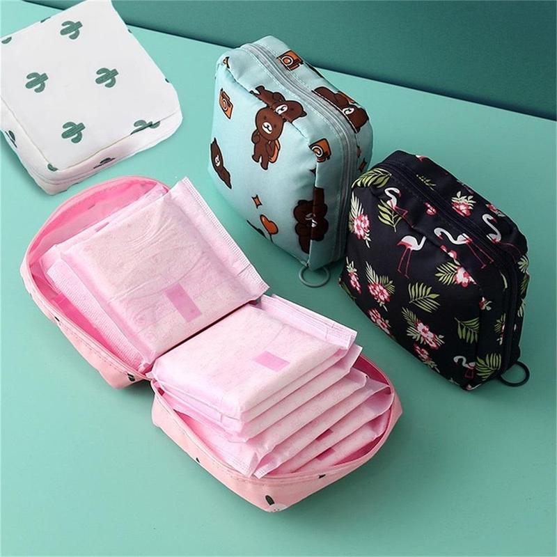 Cartoon Pattern Sanitary Napkin Storage Bag, 1 Count Portable Menstrual Pad Storage Bag, Small Zipper Storage Bag for Outdoor Travel, Home Organizer Supplies