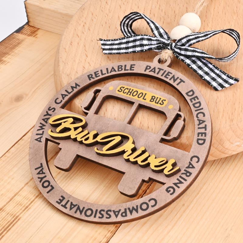 School Bus Design Wooden Hanging Ornament, 1 Count Creative Christmas Tree Pendant, Decoration for Backpack Student Bookbag Home Garden