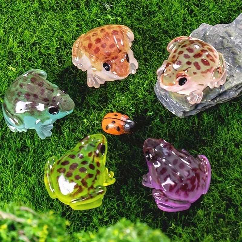 Colorful Luminous Cute Frog Figurine, 10pcs set Cute Mini Frog Decoration, Resin Decor for Cars, Gardens & Terrariums