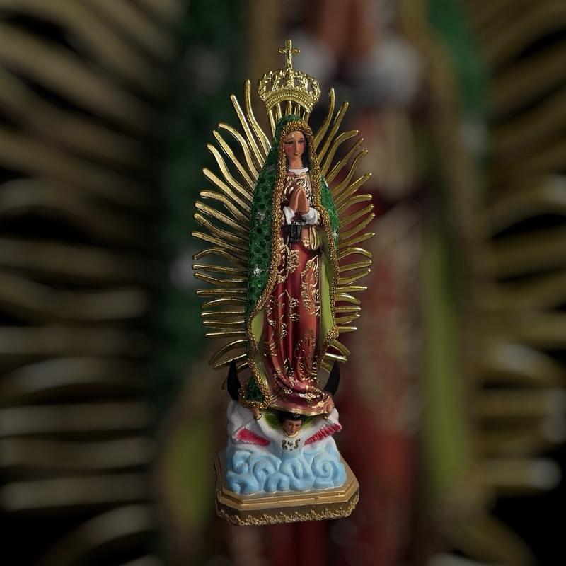 Altar Virgen de Guadalupe de 20 inches tall