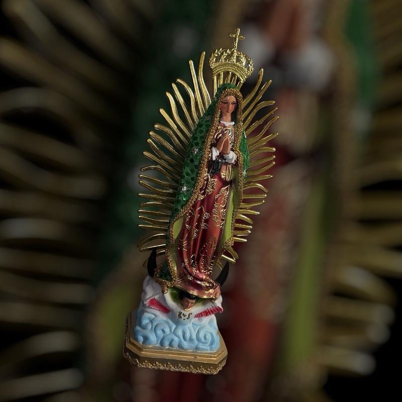 Altar Virgen de Guadalupe de 20 inches tall