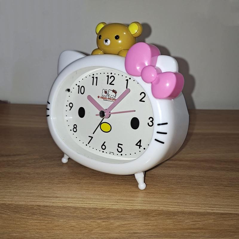 Cat Appearance Kawaii Alarm Clock，Cartoon Cat Clock, Bedside Sweeping, Silent, Student, Boy, Girl, Beep, Beep, Clocks for Kids (White)，hello kitty stuff vanity，decor、light、hand