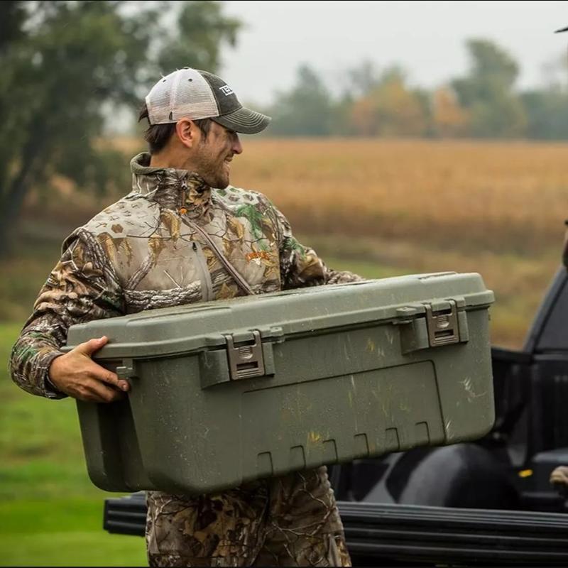 Storage Trunk with Wheels, Large, 108-Quart Lockable Storage Box Organiser Plastic Bin Container