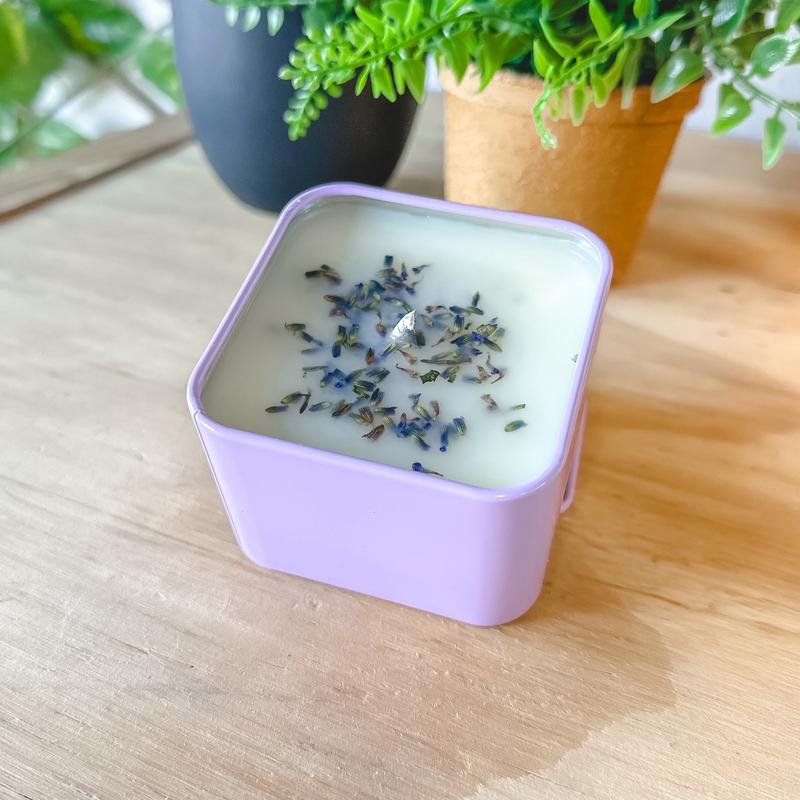 Lavender 8oz Candle - Perfect for Home Decor and Ornaments