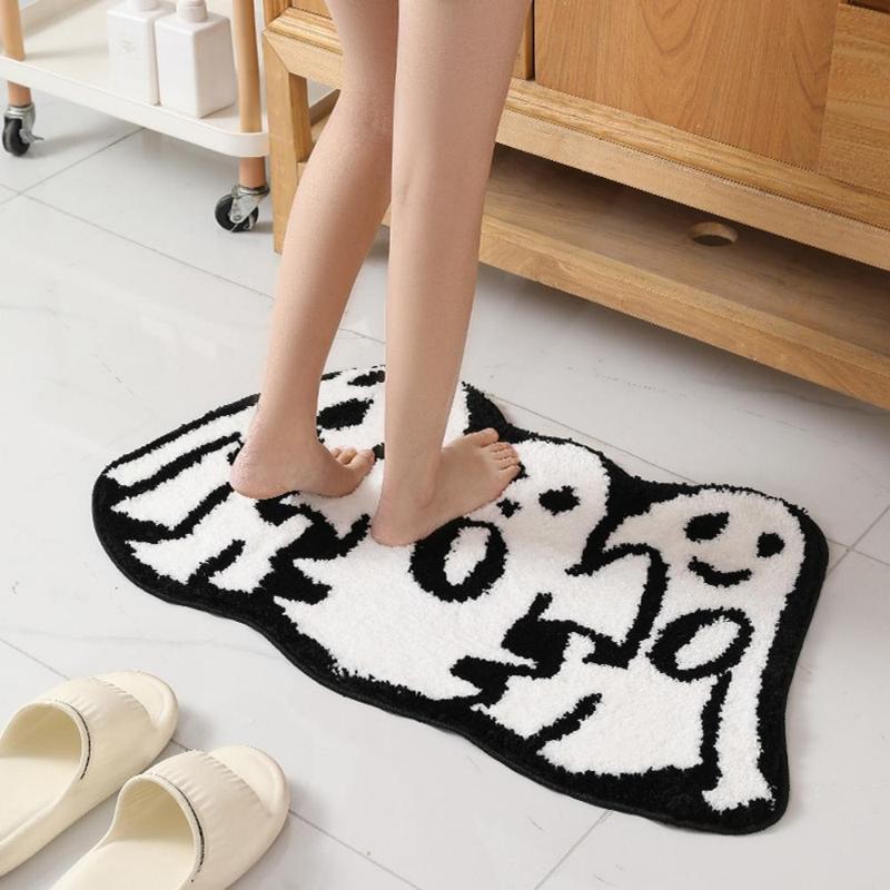 Halloween Ghost Pattern Door Mat, Soft Comfortable Bath Mat, Water Absorbent Bath Mat for Home Bathroom, Home Decoration, Men Gifts